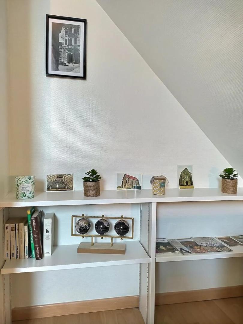 Le Travel - Appartement Equipe Proche Centre Et Yschools Troyes Exterior photo
