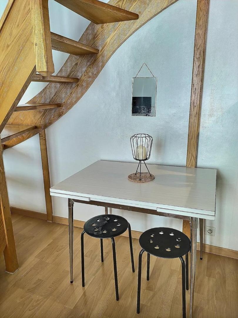 Le Travel - Appartement Equipe Proche Centre Et Yschools Troyes Exterior photo
